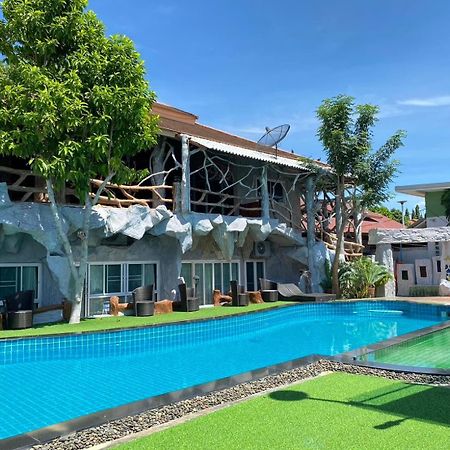 Suwanna Riverside Chainat Luaran gambar
