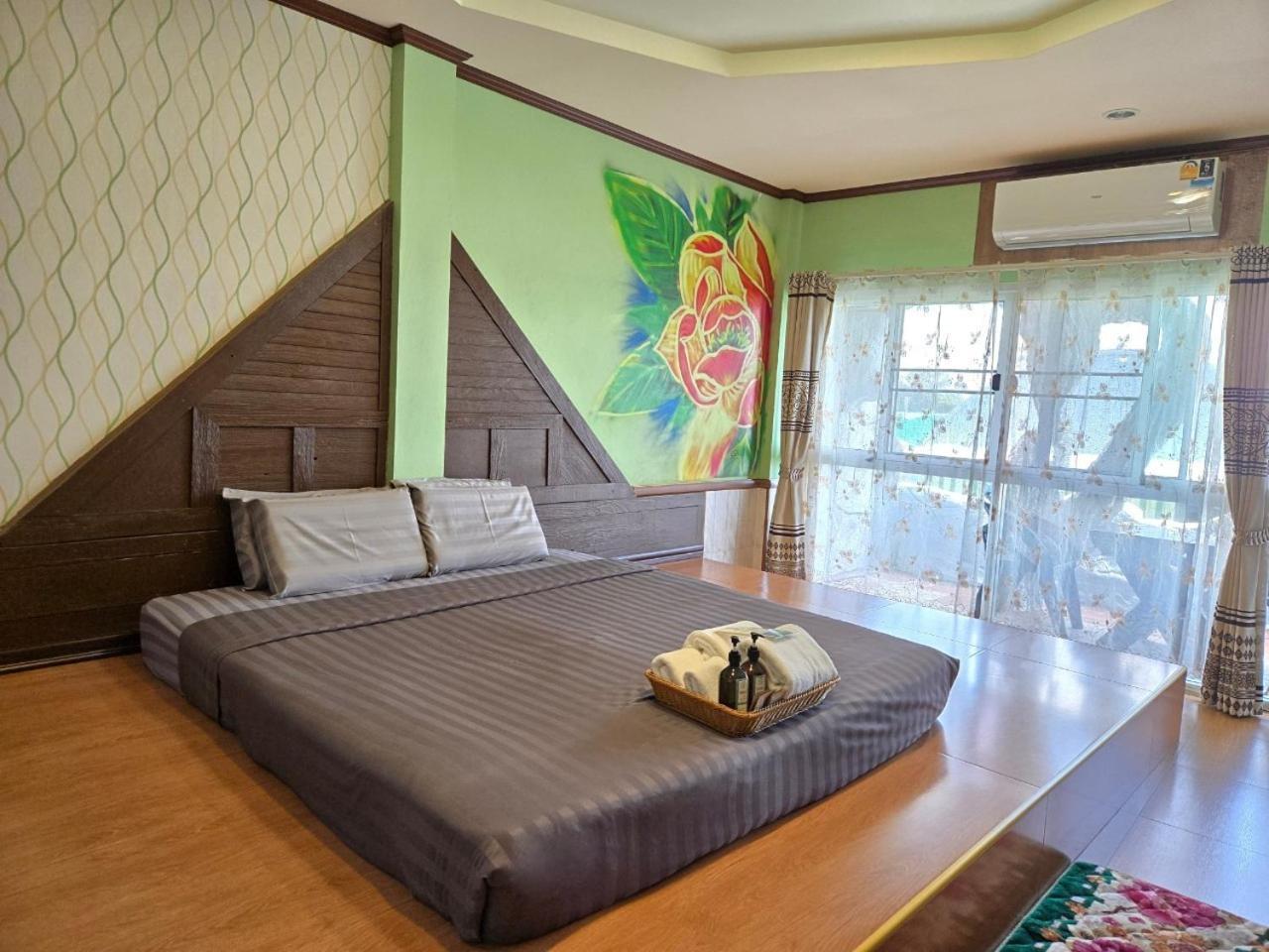 Suwanna Riverside Chainat Luaran gambar